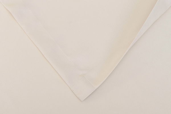 Obrus 140x200 Plamoodporny Klasyczny Elegant Krem