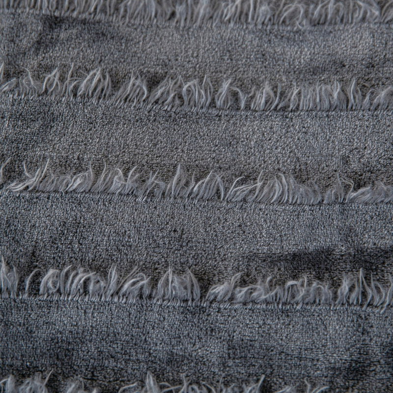 Koc 160 x 200 Mikrofibra Tłoczona Yolanda 02